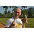 The photo shows Johannes Gutmann holding a cinnamon bark in his hand.